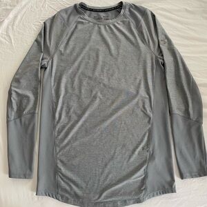 Under Armour Men's Steel Gray Long Sleeve Tee